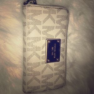 Micheal kors Wallet